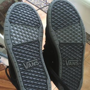 vans adder shoes